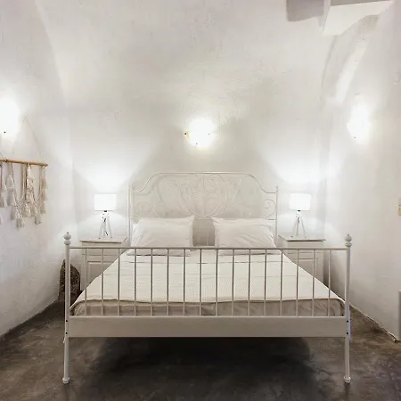 Navita Cave Houses Fira  Exterior foto