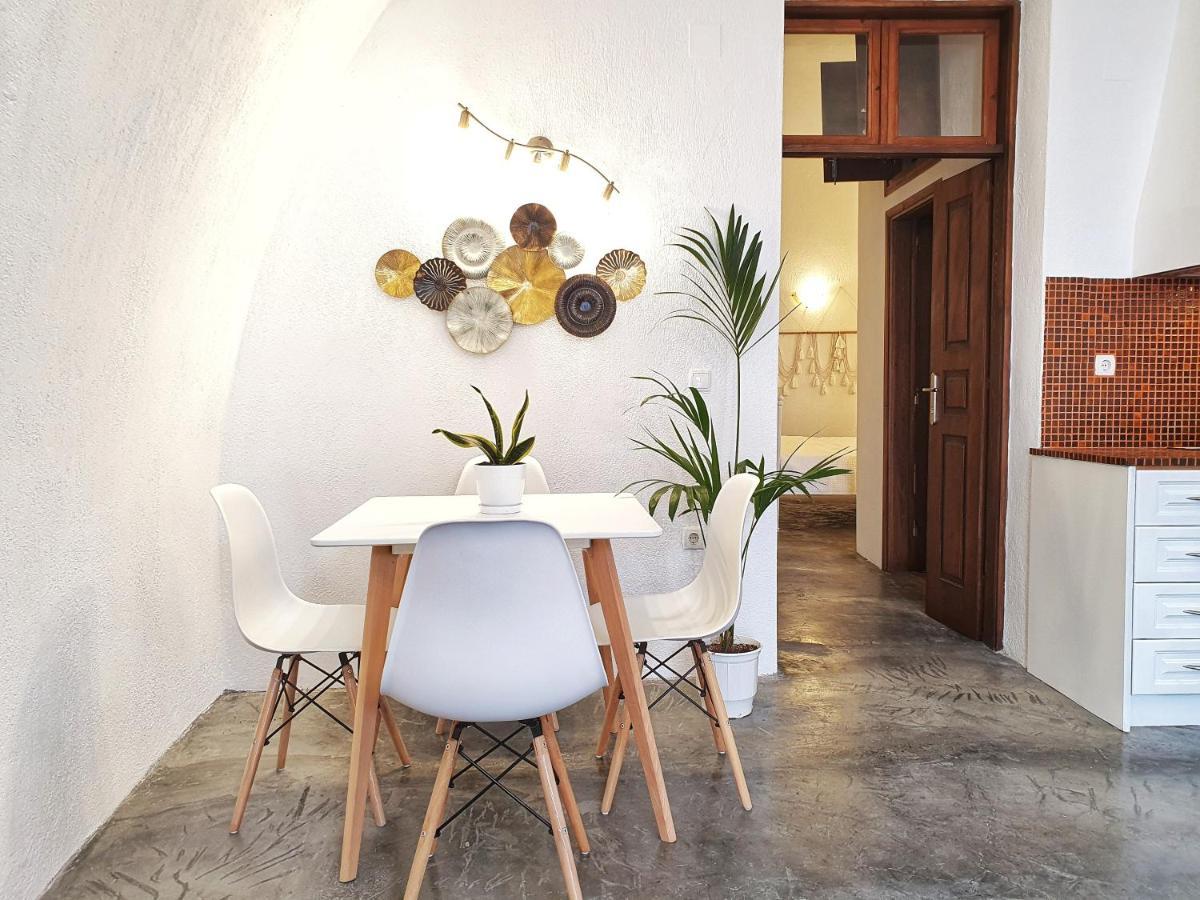 Navita Cave Apartment *